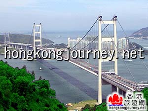 青马大桥
(香港旅游网)